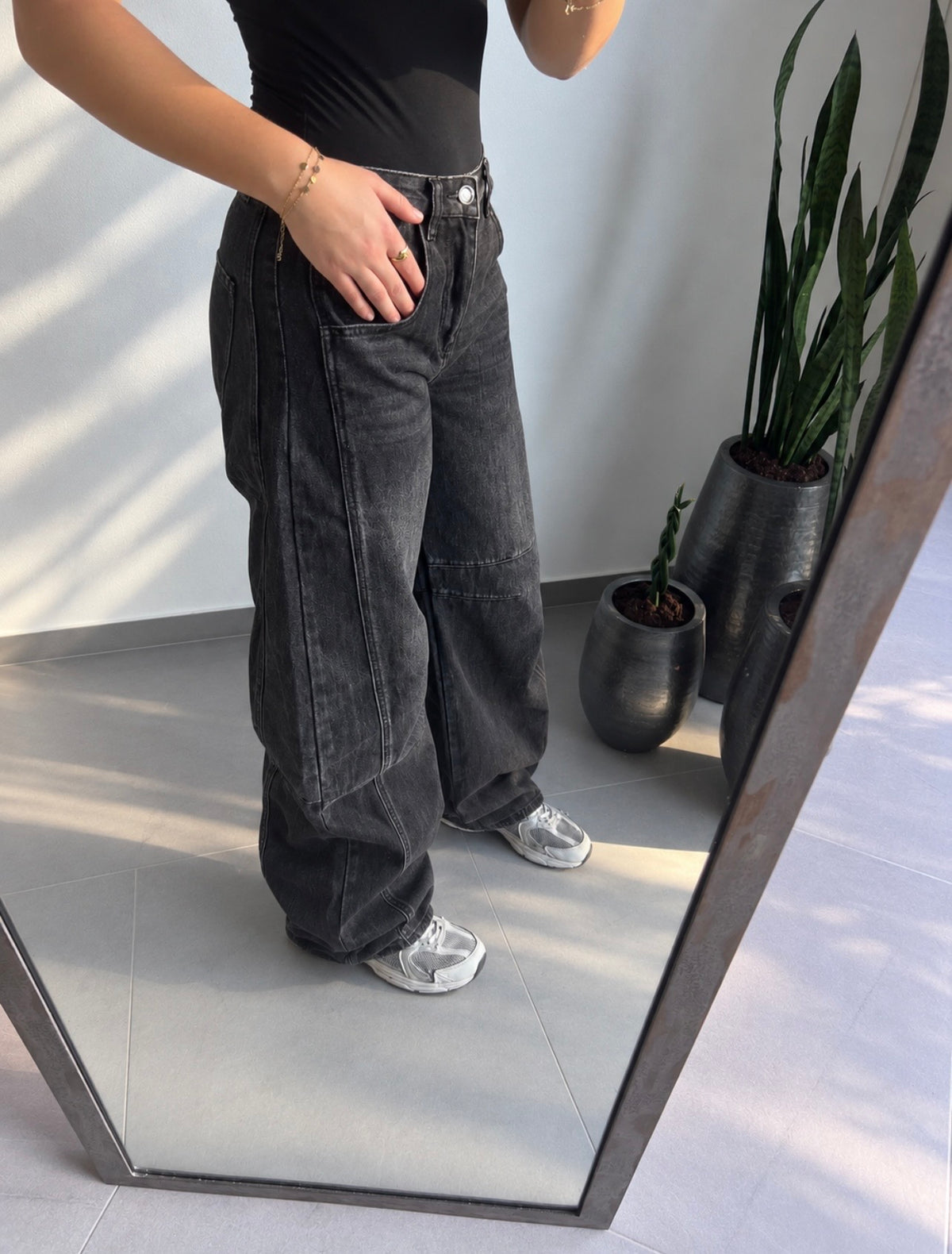 MILA BALLOON JEANS ZWART