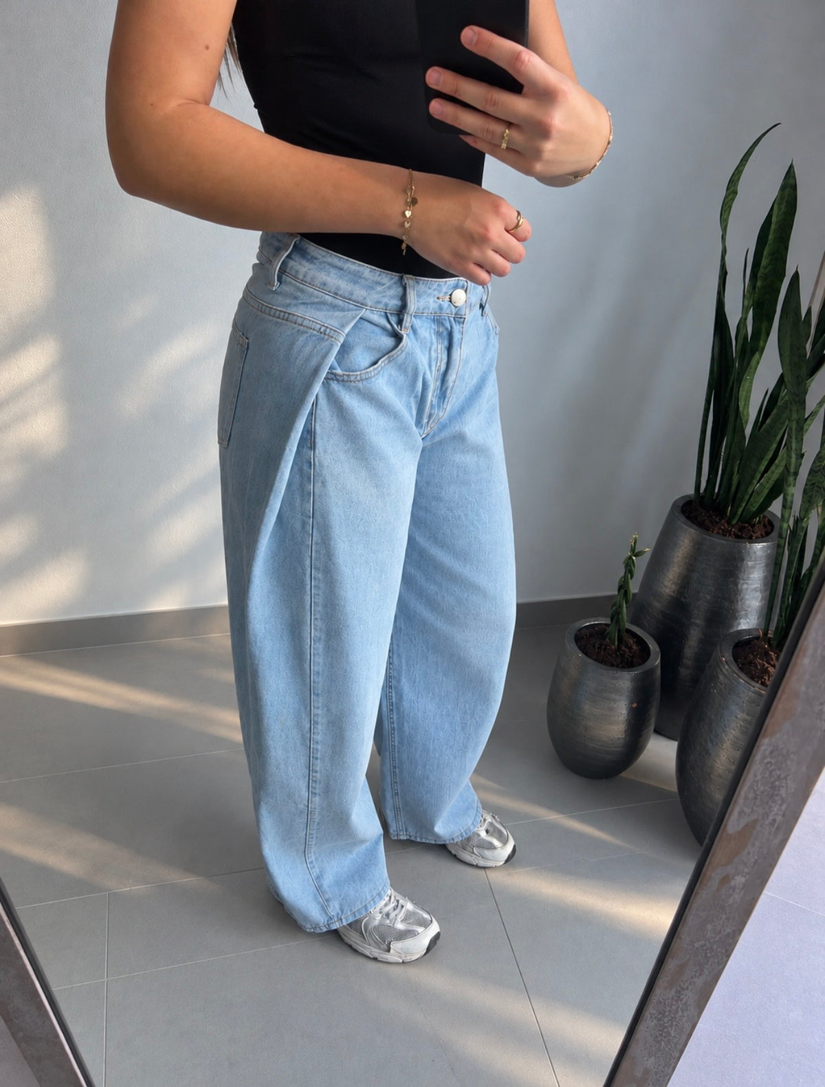LUNA BLUE DENIM JEANS