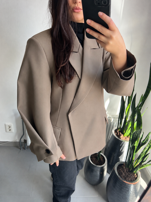 FRANKIE BLAZER